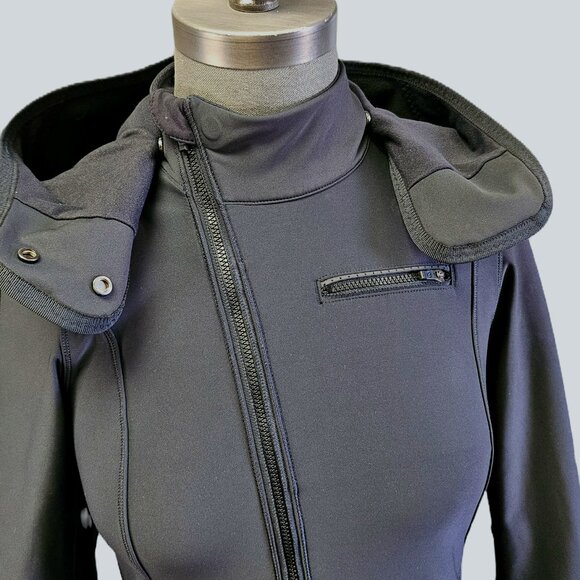 Lululemon Soft Shell Jacket - Picture 3 of 5